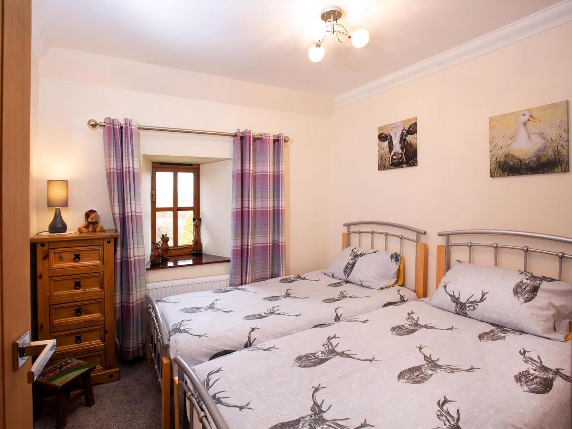 Craigellachie Cottage Croy Exterior photo